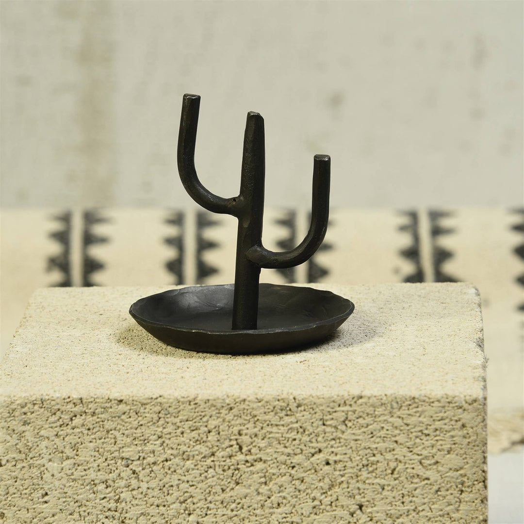 Black Iron Cactus Ring Holder