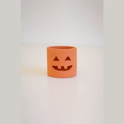 SHORT TERRACOTTA JACK-O-LANTERN