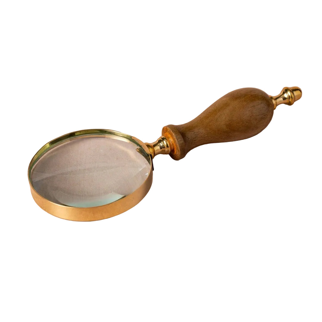 Pakadana Magnifying Glass